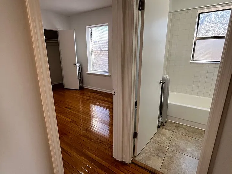 5000 W Adams St — Photo 12