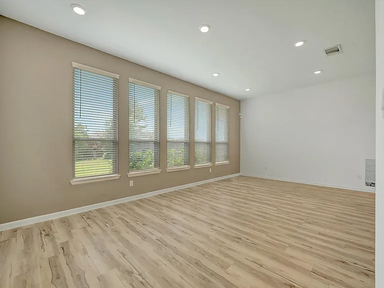 10630 Cabot Trl — Photo 14