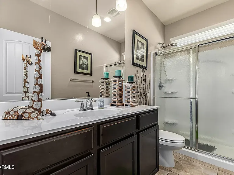 745 W Silver Reef Dr — Photo 8