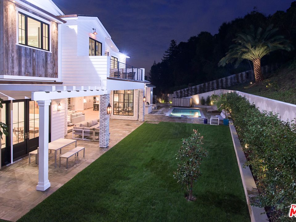 2333 Mandeville Canyon Rd, Los Angeles, CA 90049 Zillow