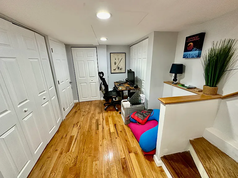 152 L St #1 — Photo 14