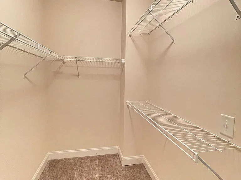 1955 Golden Gate Ln — Photo 13