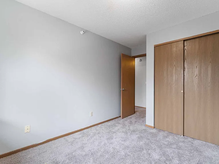 Dove Tree Apartments, Elk River, MN