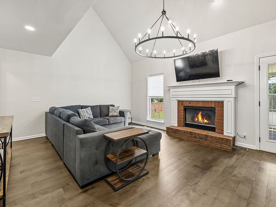 1st image of 111 Praise Ct