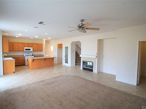 5th image of 14949 Leaf Ln