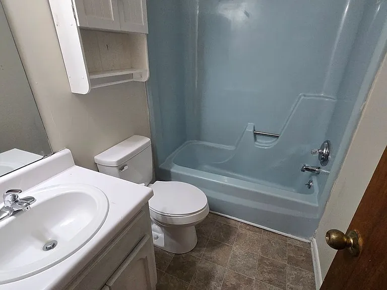 215 Parris St SE — Photo 3