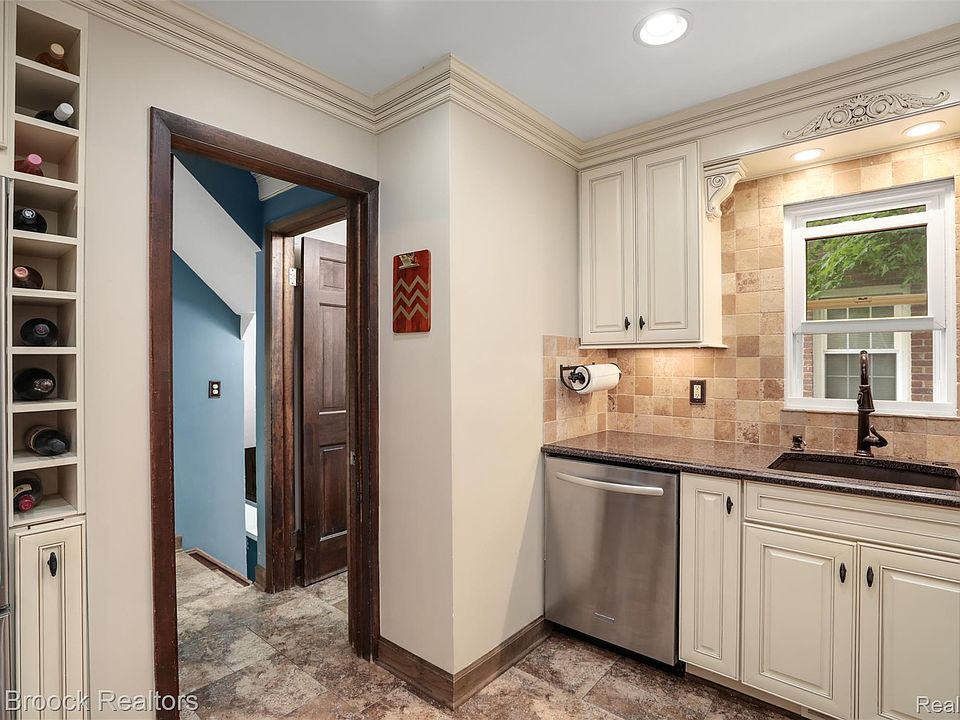 2118 Pinecrest Dr, photo 15