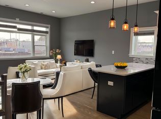 5938 W Montrose Ave #1, Chicago, IL 60634