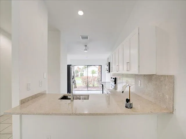 3 Fawlkland Cir — Photo 9