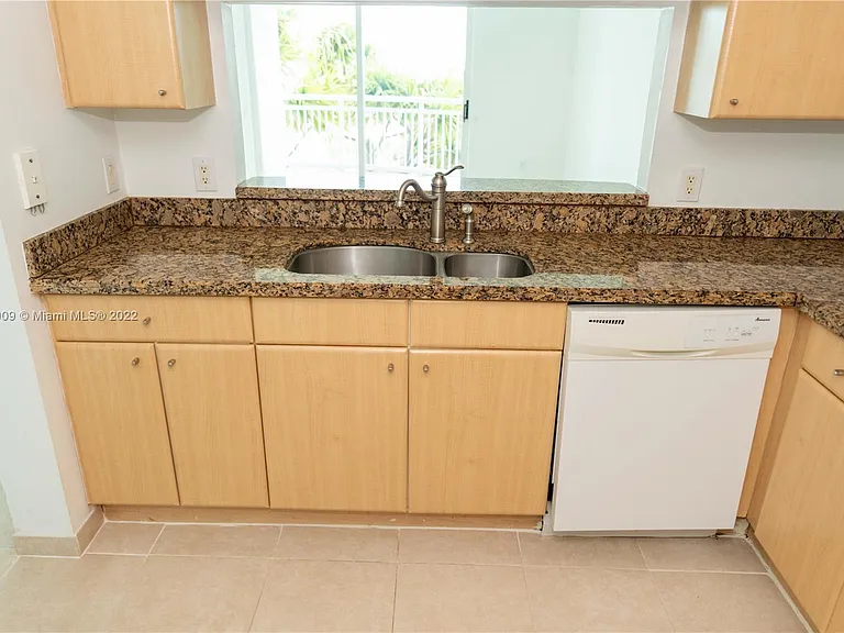 2475 Brickell Ave #709 — Photo 21