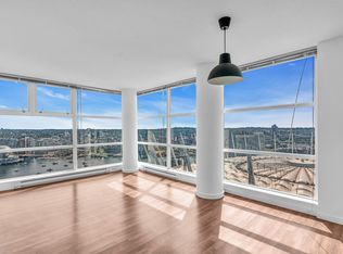 111 Georgia St W #3201, Vancouver, BC
