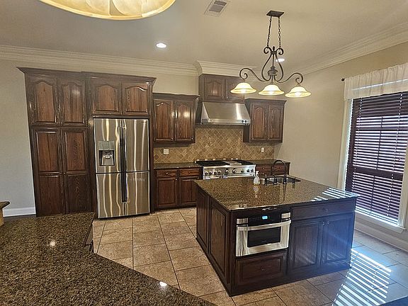 4th image of 16384 Ronnie Rd