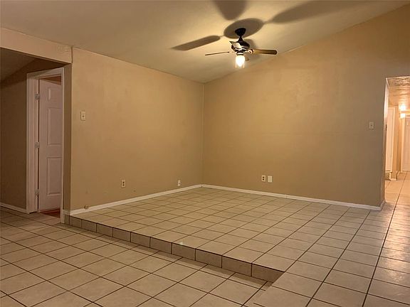 2nd image of 1413 Whittenburg Dr