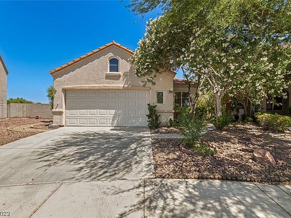 2nd image of 7600 Picnic St