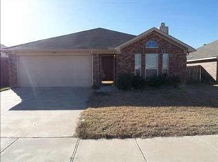 804 Gemstone Trl, Arlington, TX 76002
