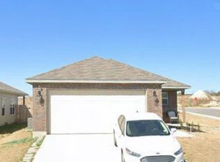6003 Olson Blfs, San Antonio, TX 78252