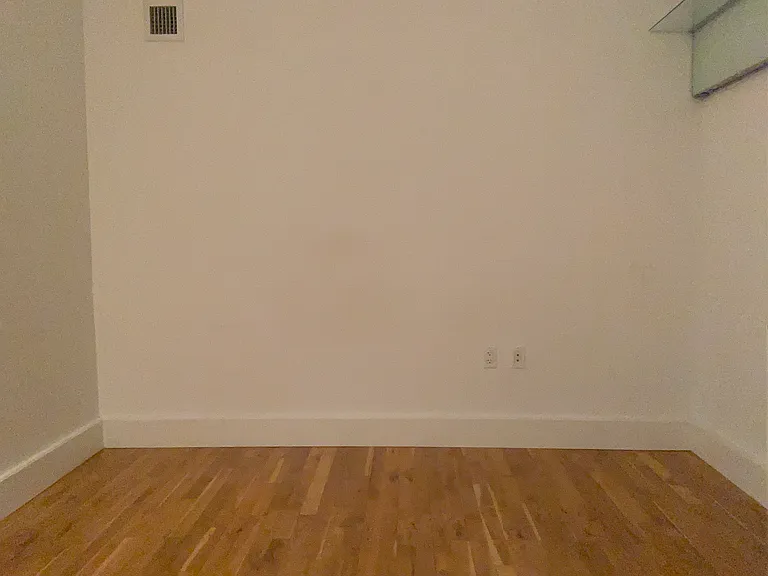 360 Furman St #432 — Photo 9