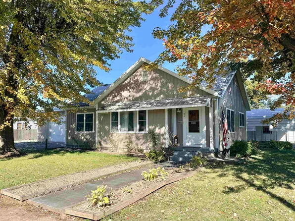 690 F St NE, Linton, IN 47441