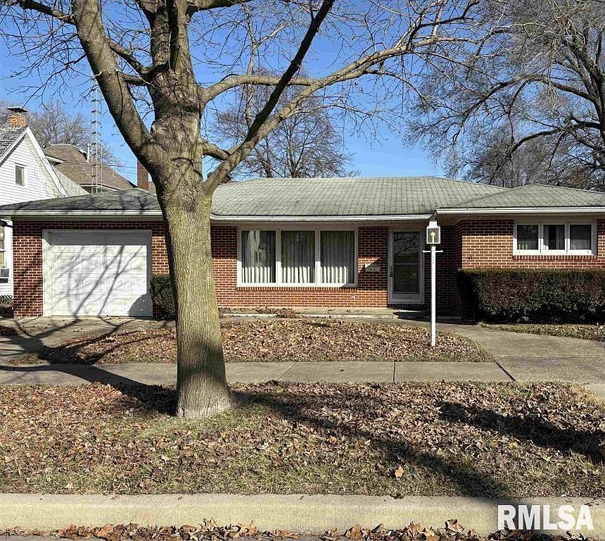 116 W Washington St, Havana, IL 62644 Zillow