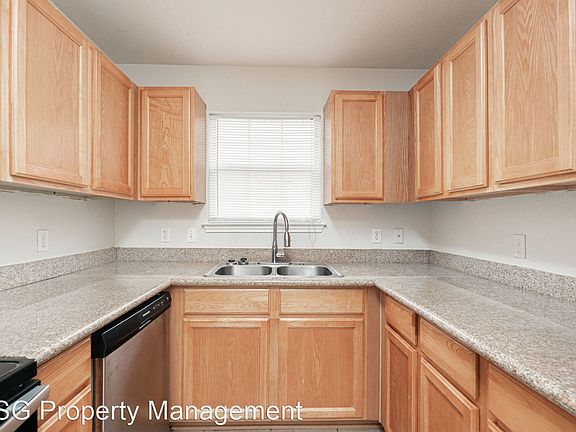 5th image of 13615 Woodstone Way