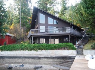 12700 S Lakeshore Rd, Chelan, WA 98816