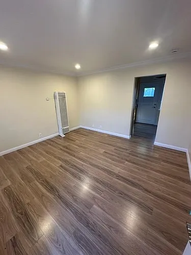 368 S Buena Vista Ave #2 Photo 1