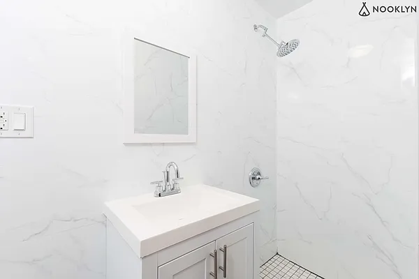 Rented by Nooklyn NYC LLC | media 22