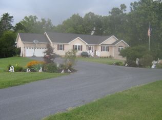 134 River Meadows Ln, Grottoes, VA 24441