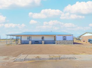 905 Summer St, Van Horn, TX 79855