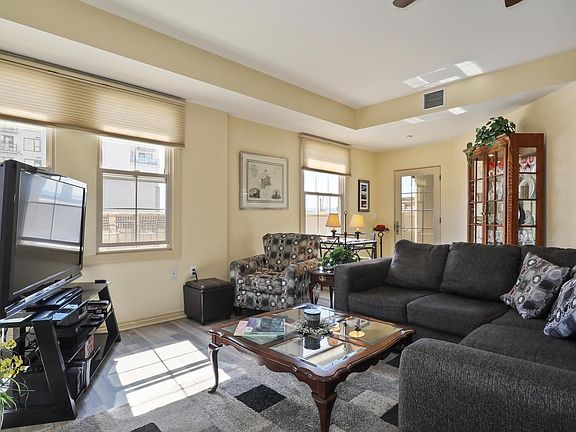 5th image of 300 W 11th Ave Unit 4D
