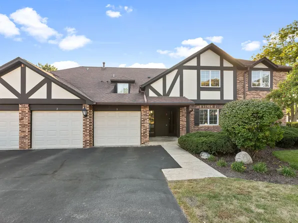 7 Sauk Trl APT 4, Indian Head Park, IL 60525