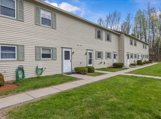 51 Densmore Dr, Essex Junction, VT 05452