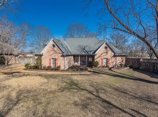 12186 N Shady Tree Ln, Arlington, TN 38002
