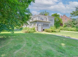 1541 Algoma Blvd #2, Oshkosh, WI 54901