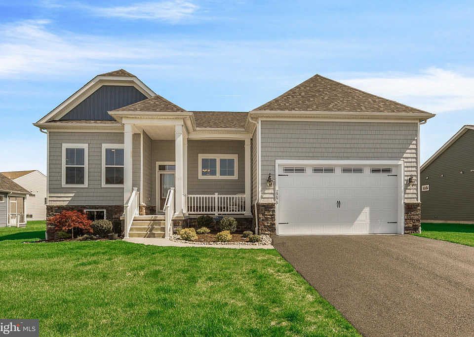 1st image of 29675 Riverstone Dr