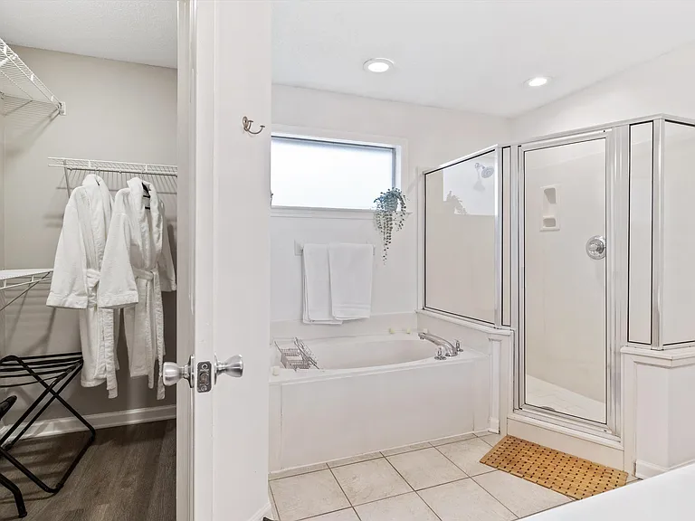 6830 Garmin Ln — Photo 8