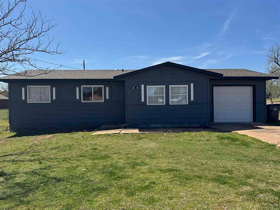 1st image of 701 SW 46th St