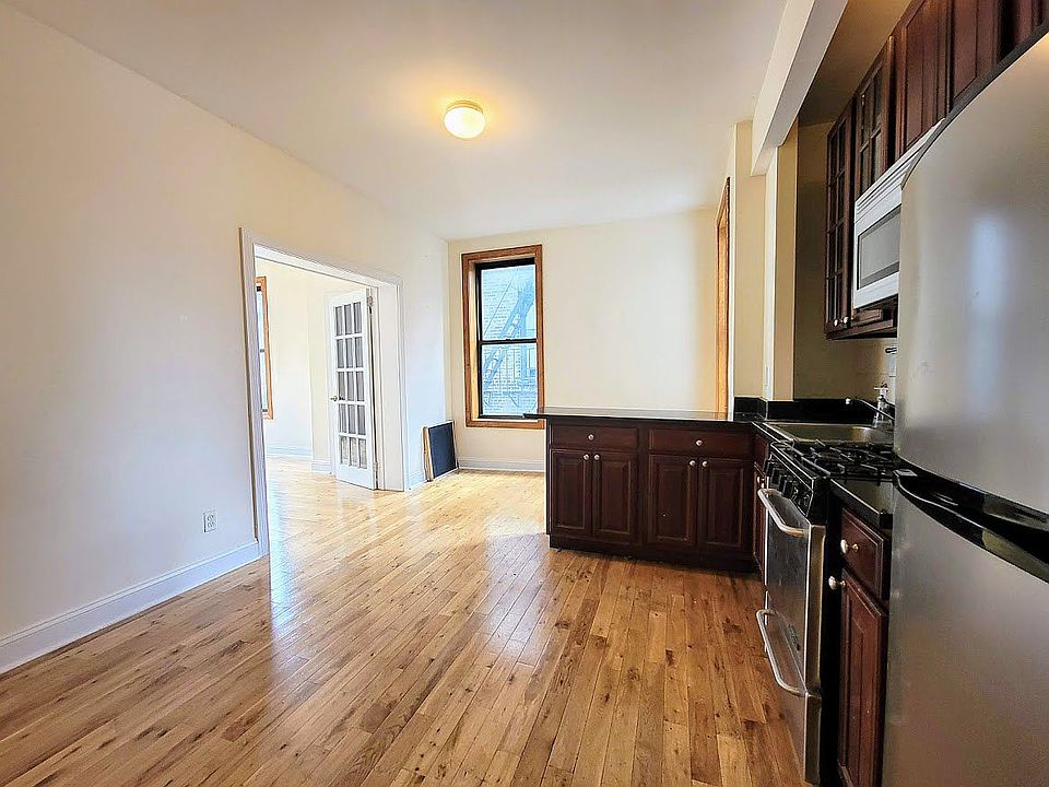1st image of 274 W 19th St #4W