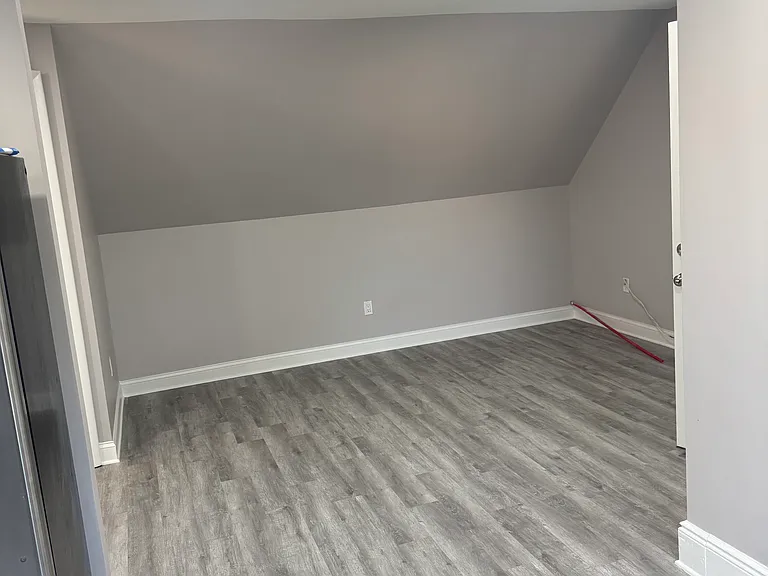 275-277 19th Ave #3 — Photo 24