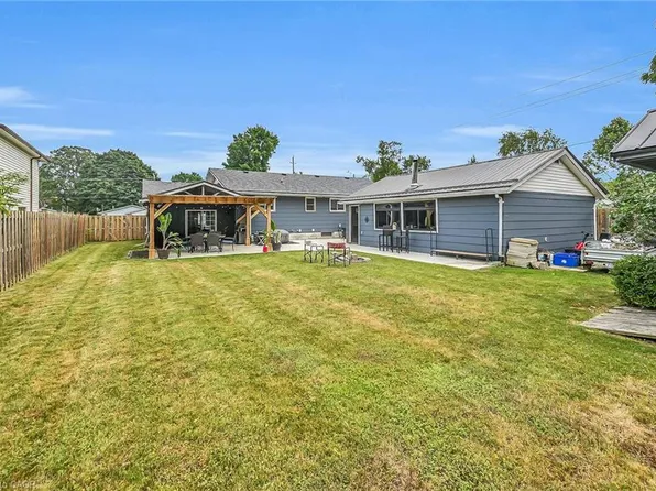 4 Clifford St, Norfolk County, ON N0A 1N0