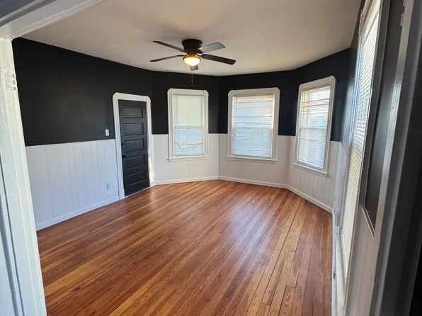 62 Woodlawn St #2, New Bedford, MA 02744