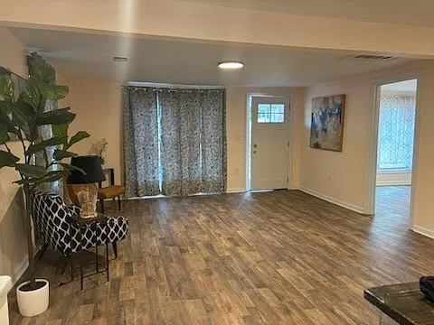 106 Convent Rd NE — Photo 3