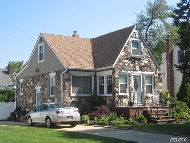 1st image of 508 Hughes St