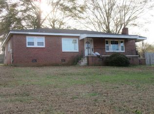 819 Gentry Mem Hwy, Easley, SC 29640
