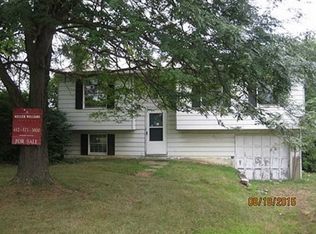 133 Calhoon Rd, Aliquippa, PA 15001