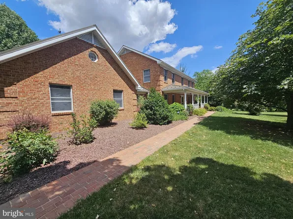 13558 Barnhart Rd, Clear Spring, MD 21722