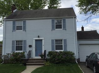 12 Highfield Rd, Bloomfield, NJ 07003