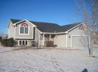 609 21st Ave S, Buffalo, MN 55313