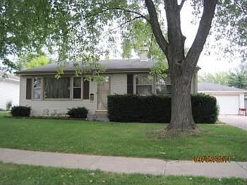 4th image of 7017 Lowell Dr