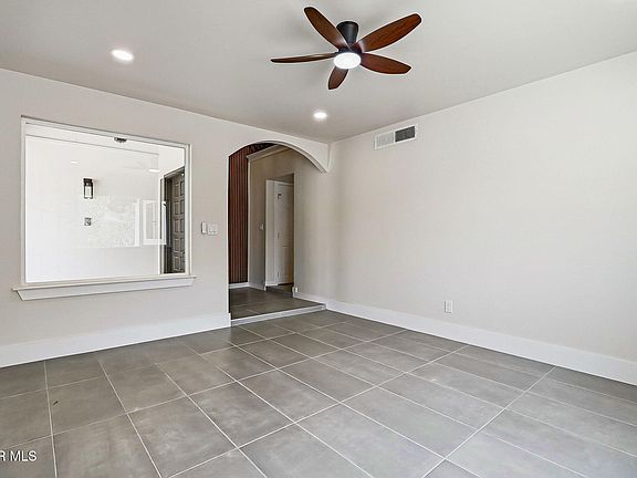 4th image of 728 Green Cove Dr